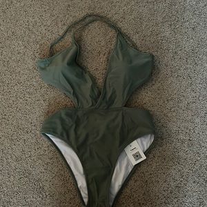 Cupshe one piece with cut out to expose waist